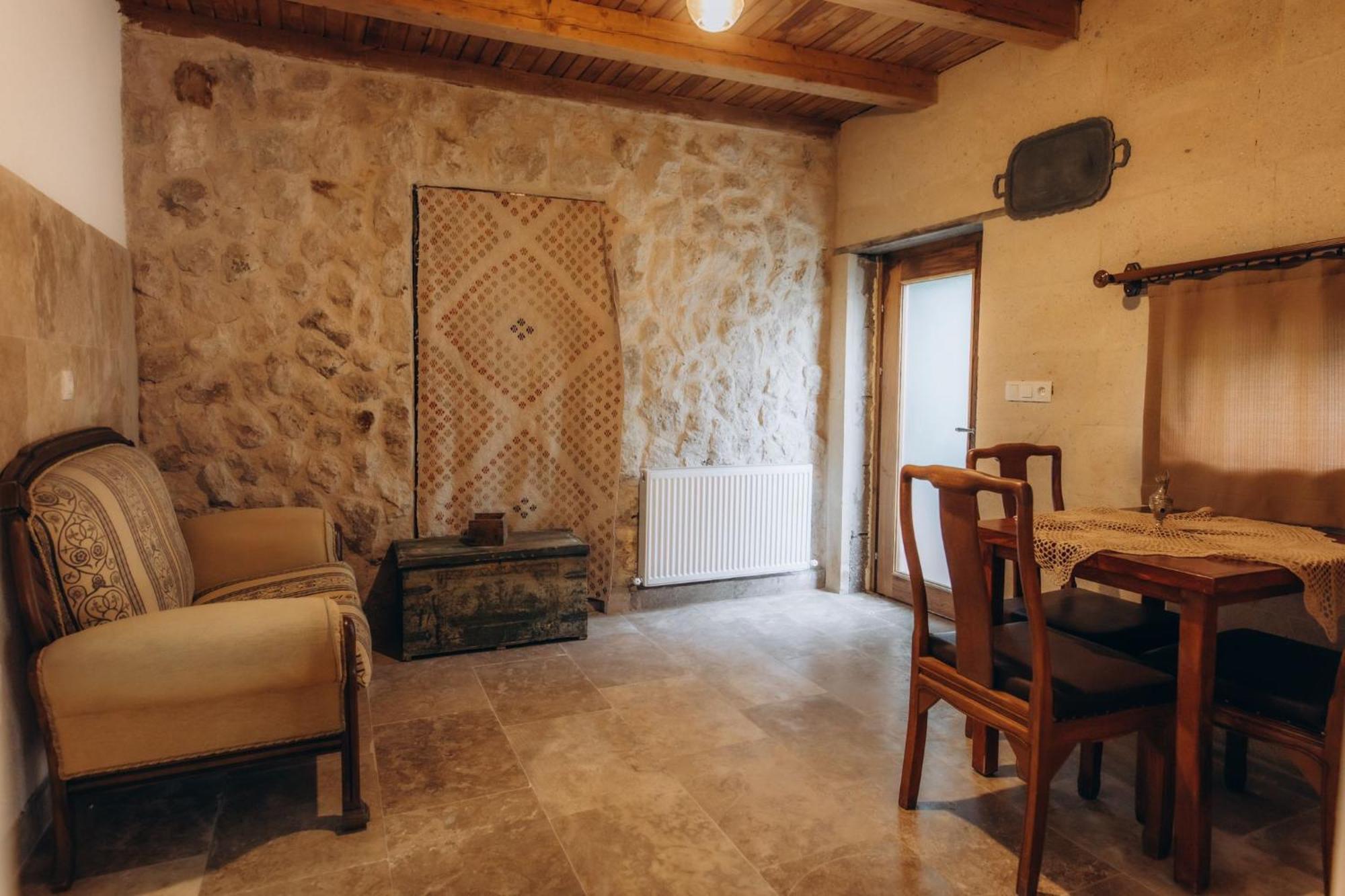 Anatolia Raymonde Cave House Hotel Üçhisar Buitenkant foto