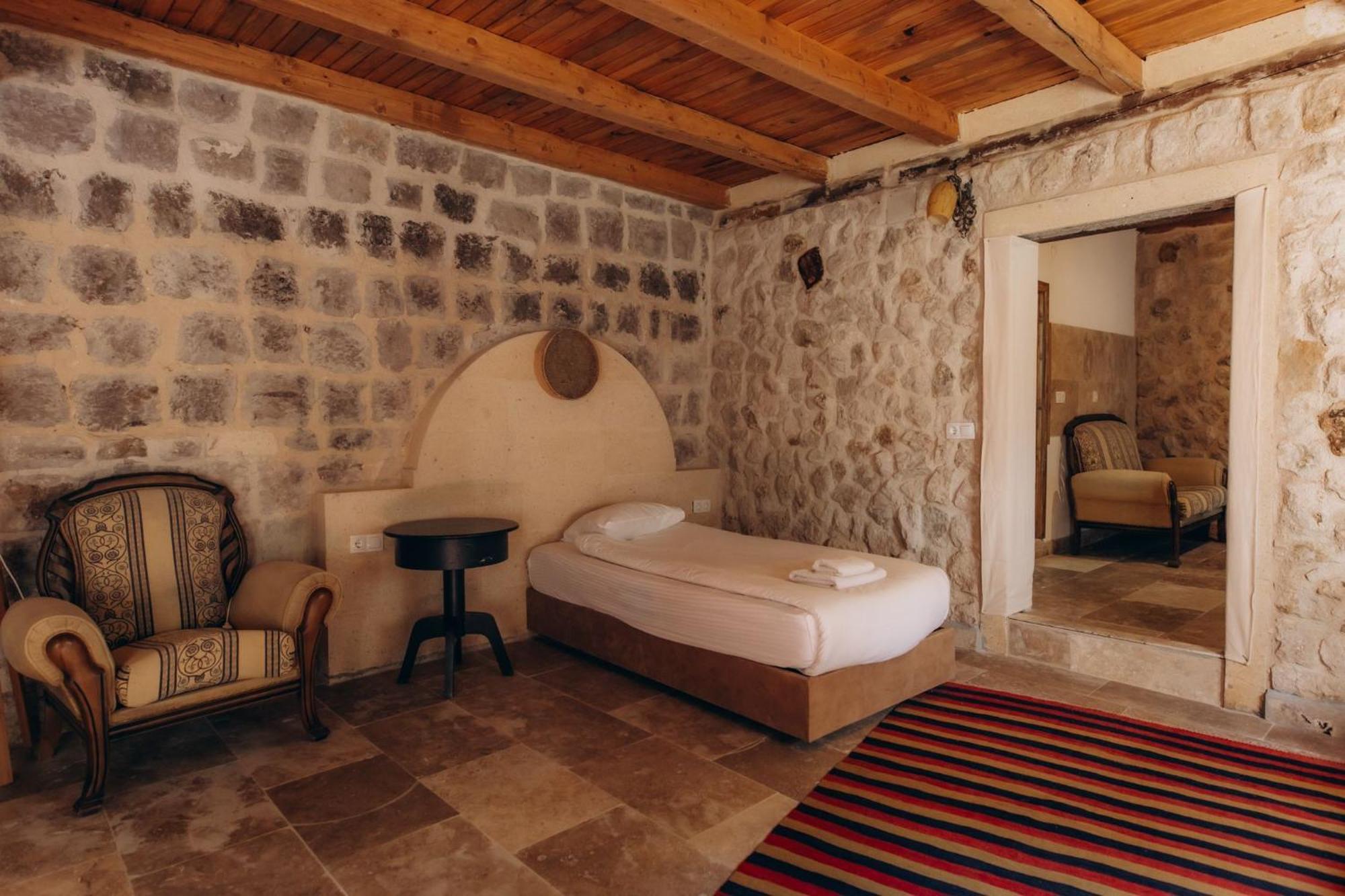 Anatolia Raymonde Cave House Hotel Üçhisar Buitenkant foto